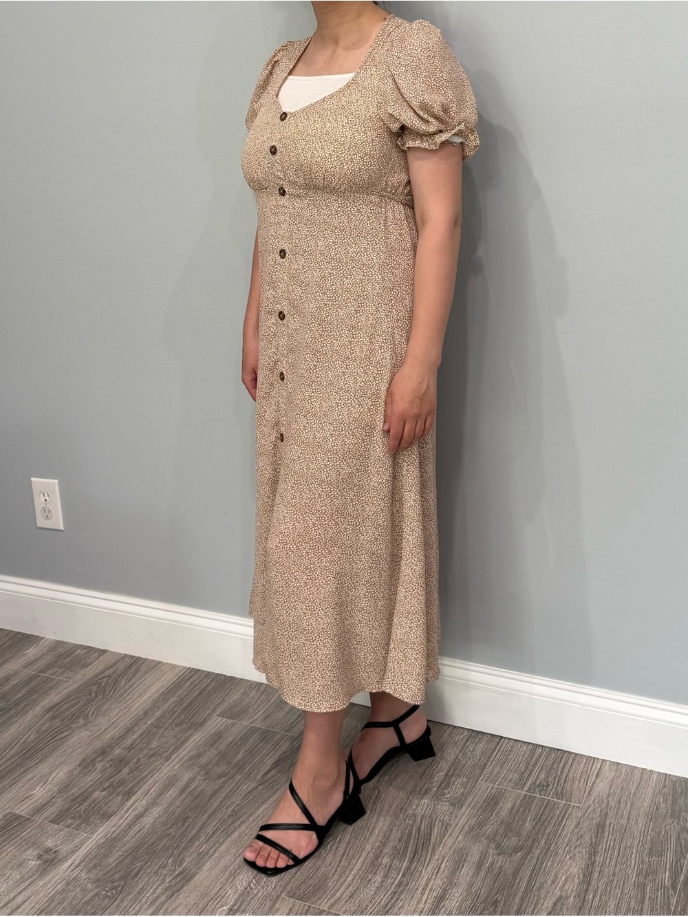 Sienna Sky Beige Button-Front Puff Sleeve Midi Dress